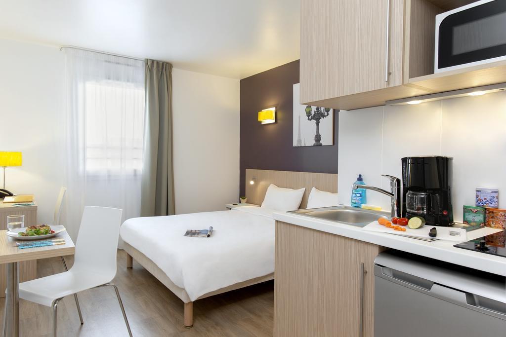 Adagio Access Paris Massy Gare Aparthotel