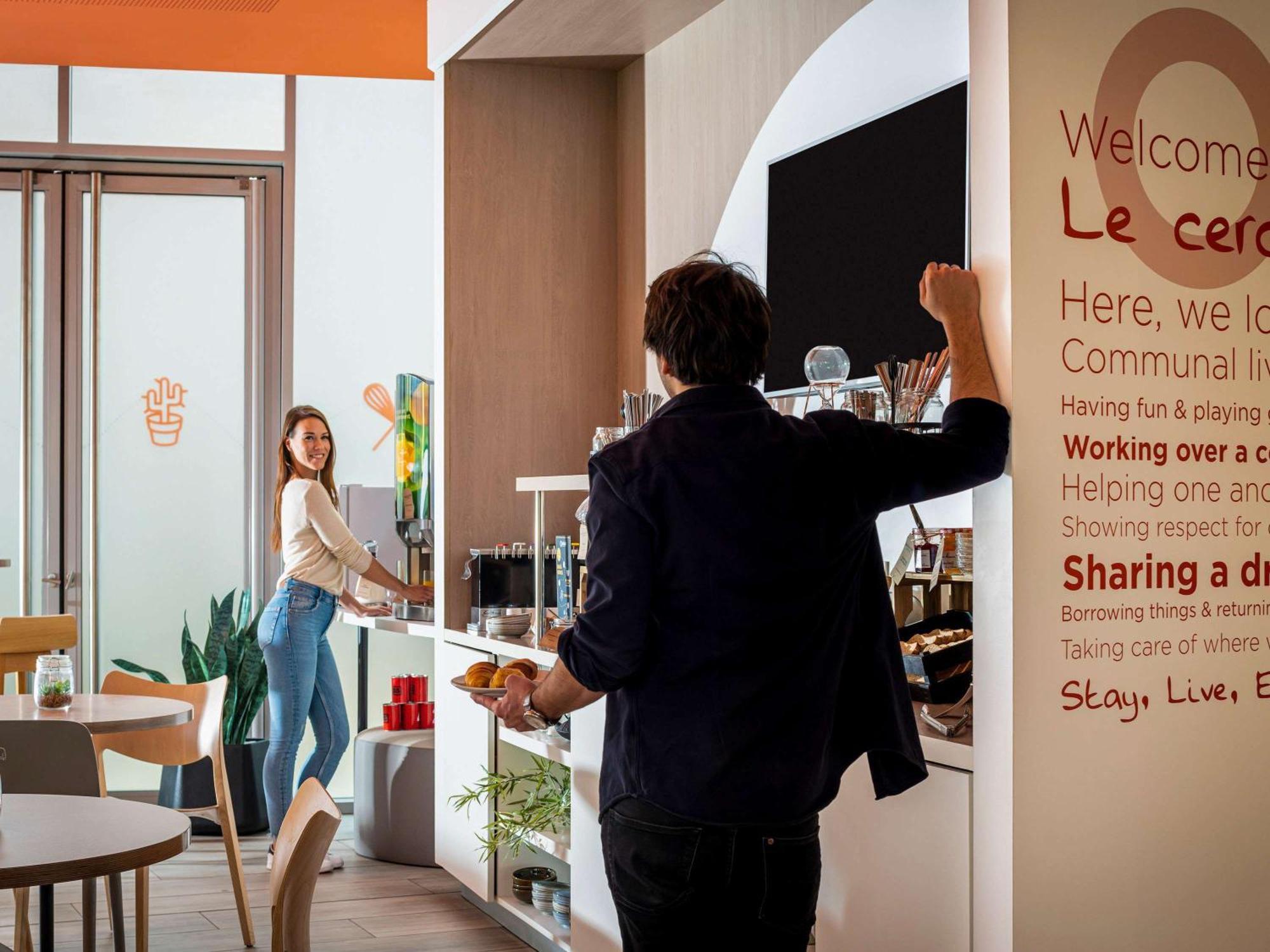 Adagio Access Paris Massy Gare Aparthotel