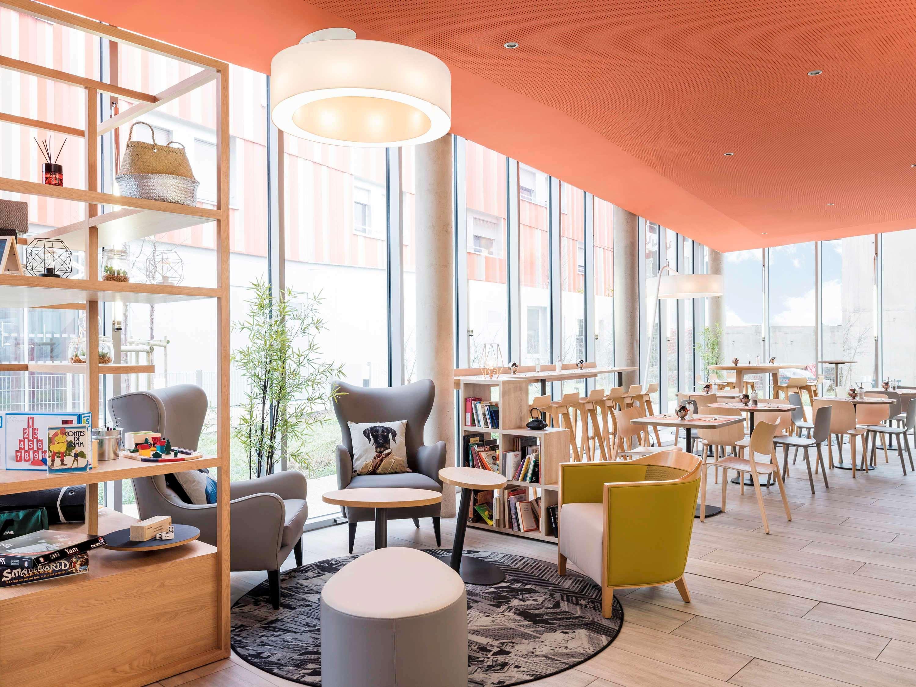 Adagio Access Paris Massy Gare Appart hôtel 3*