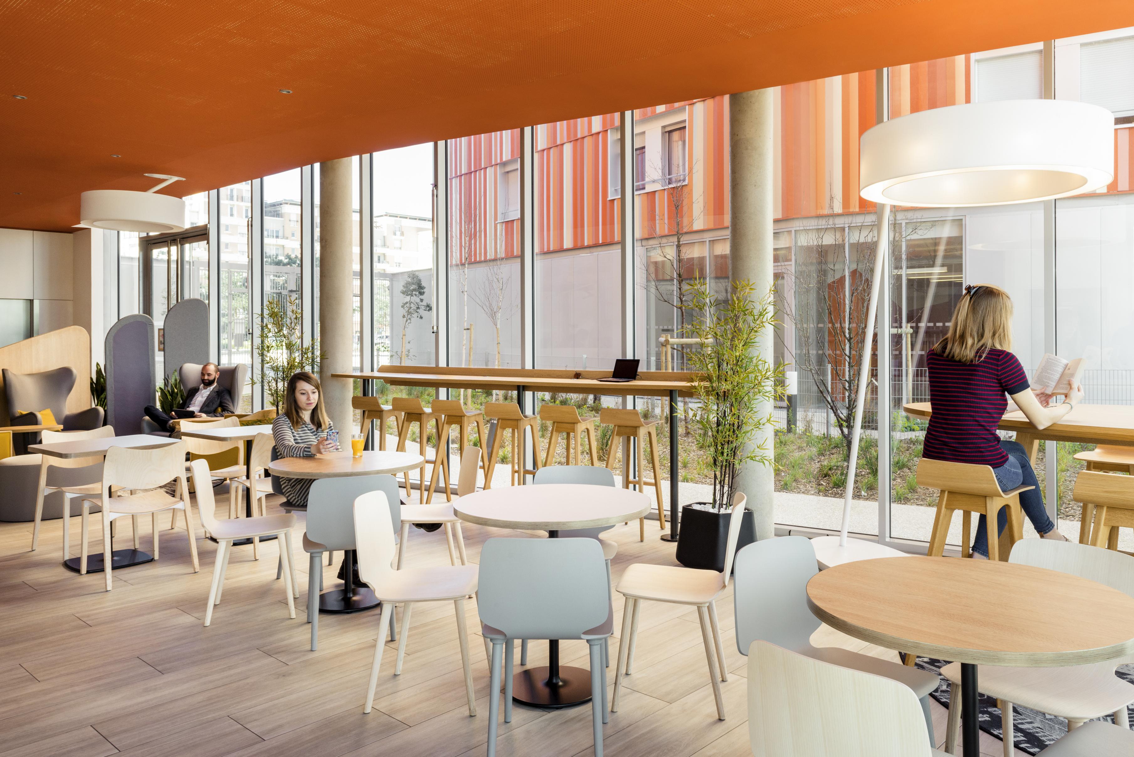 Adagio Access Paris Massy Gare 3* Massy (Essonne)